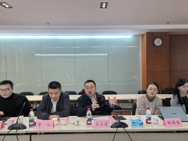 校企合作开启新征程，共绘智慧能源与教育创新蓝图——科大讯飞与我校共商人工智能赋能高质量发展